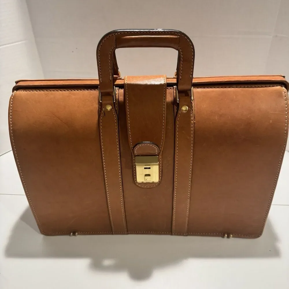 Bellino Brown Leather Hard Case Doctor Lawyer Laptop Top Load Security Briefcase